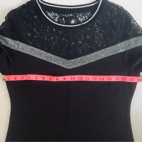 SANDRA VENDITTI BLACK & METALLIC SILVER/ LACE SHORT SLEEVE MIDI DRESS/ Size M - Picture 7 of 9